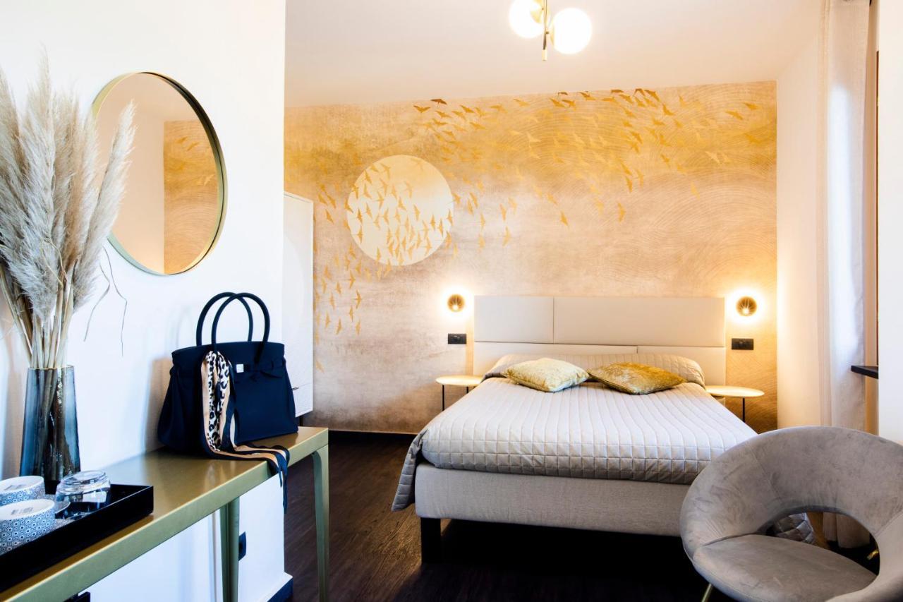 Bellevue - Rooms & Suites Леванто Экстерьер фото