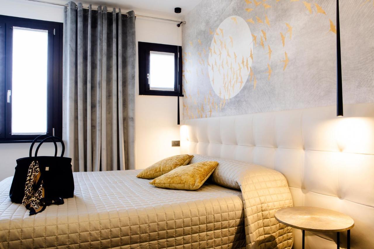Bellevue - Rooms & Suites Леванто Экстерьер фото